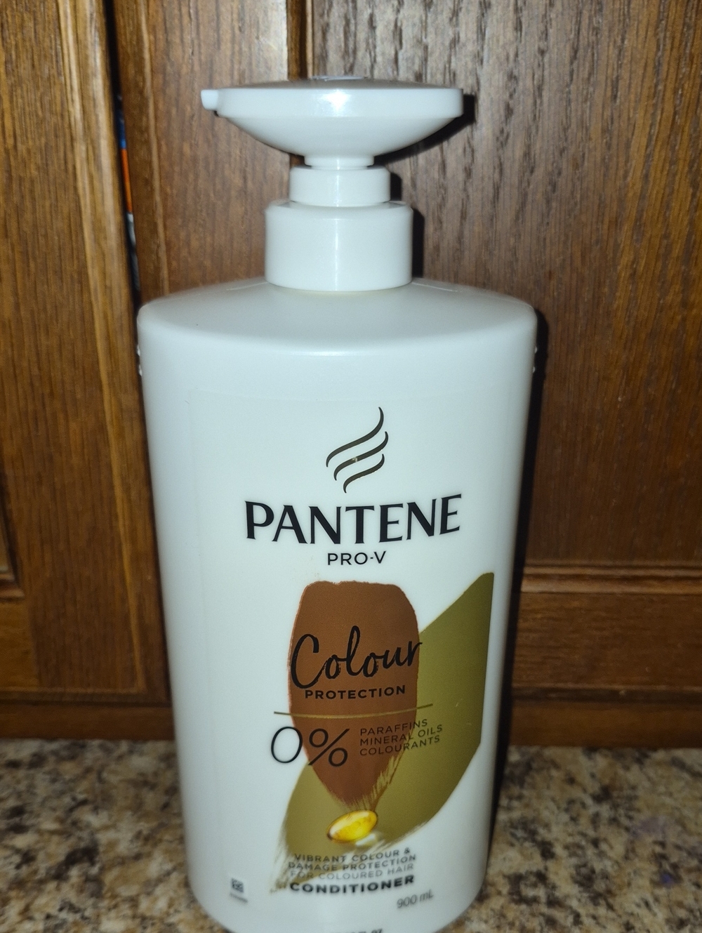Pantene Pro-V Colour Protection Conditioner - 900 ML Nwt